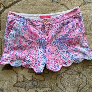Lilly Pulitzer Adorable Buttercup Knit Shorts in “ Raz Berry Sea Ya Later” 🌴💗